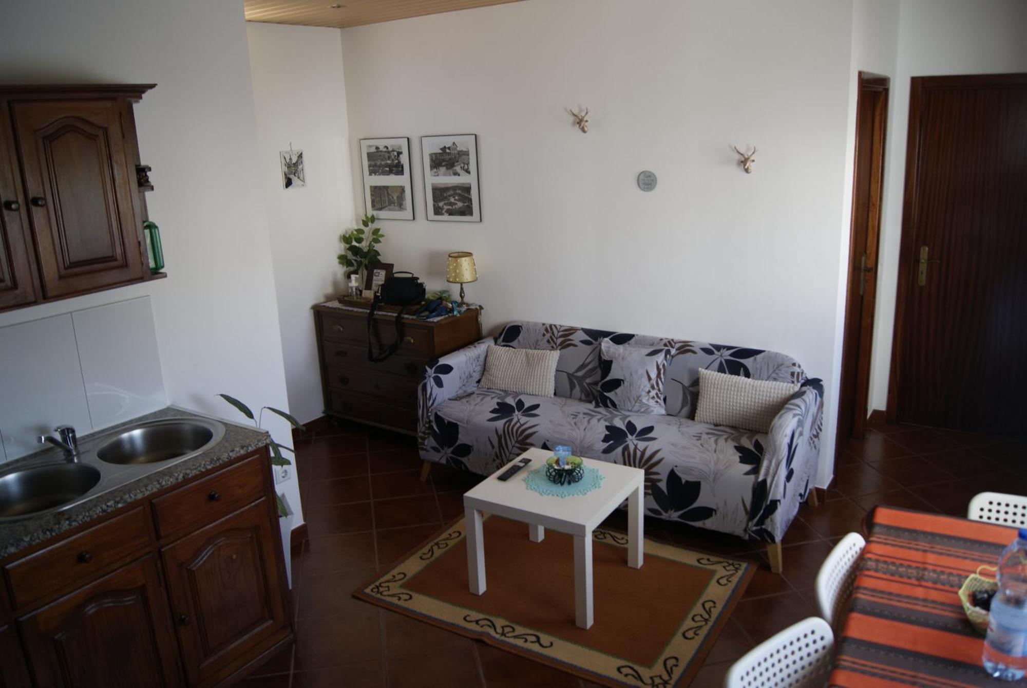 Lg Stay Castro Daire Esterno foto